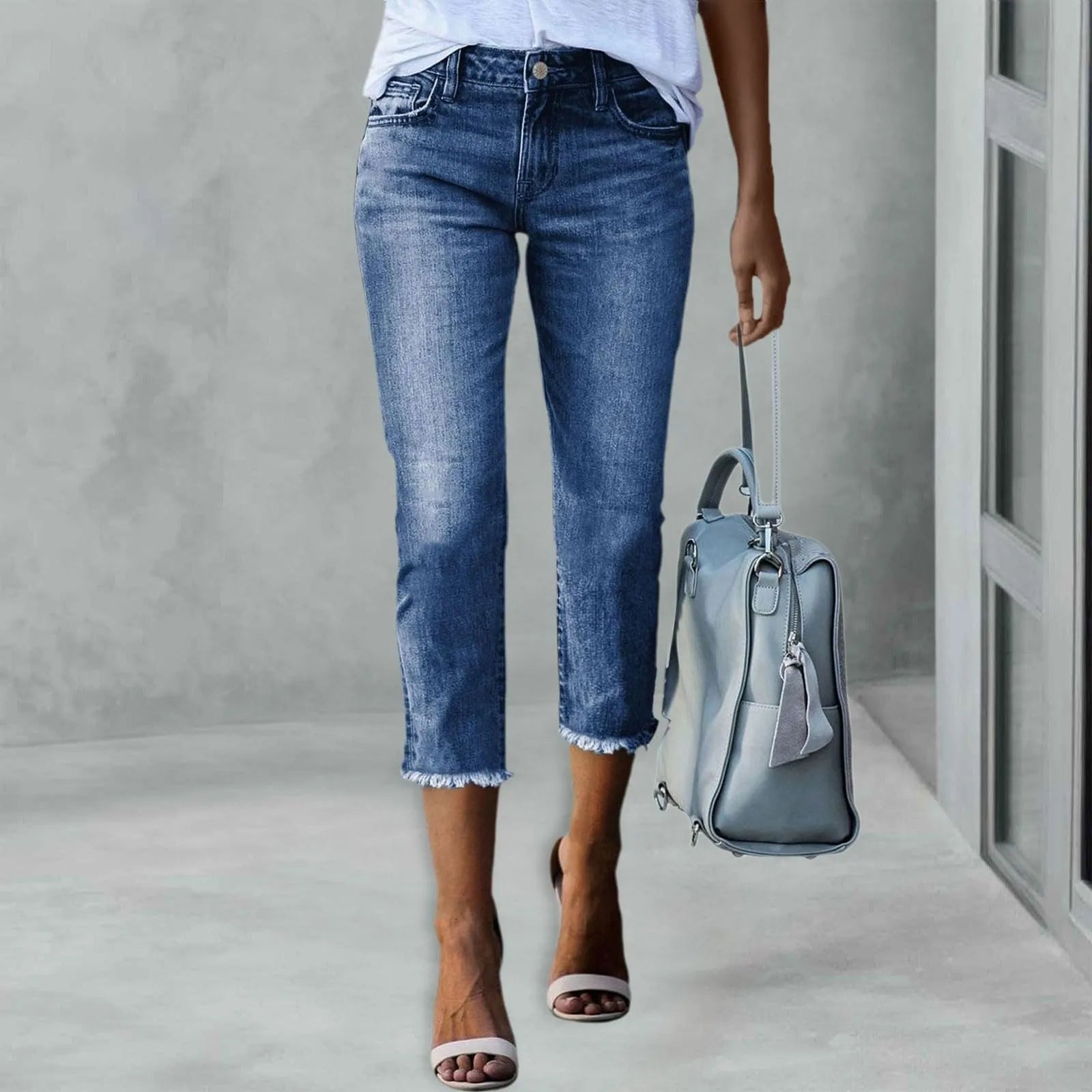 Alice - Ripped Trendy Jeans