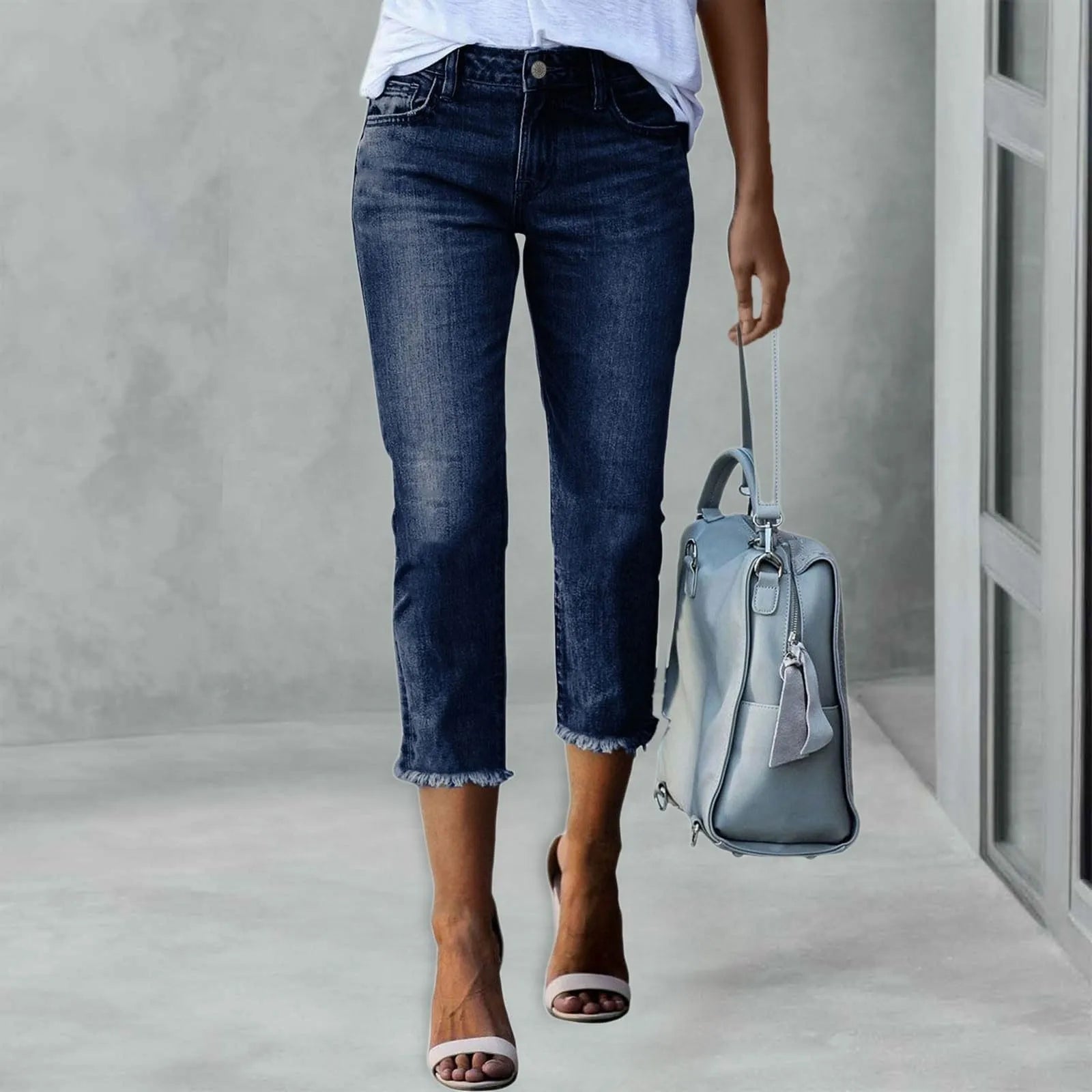 Alice - Ripped Trendy Jeans